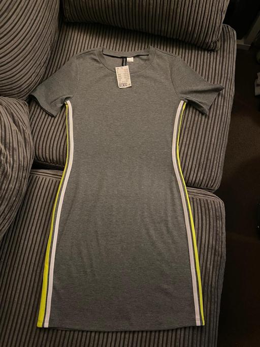 Buy & Sell West Midlands Birmingham - Photos for NEW Ladies/Girls H&M DIVIDED Dress Medium