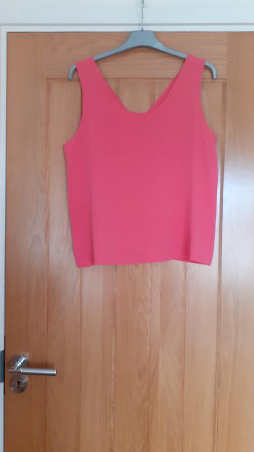 Buy & Sell West Midlands Dudley - Photos for Ladies top