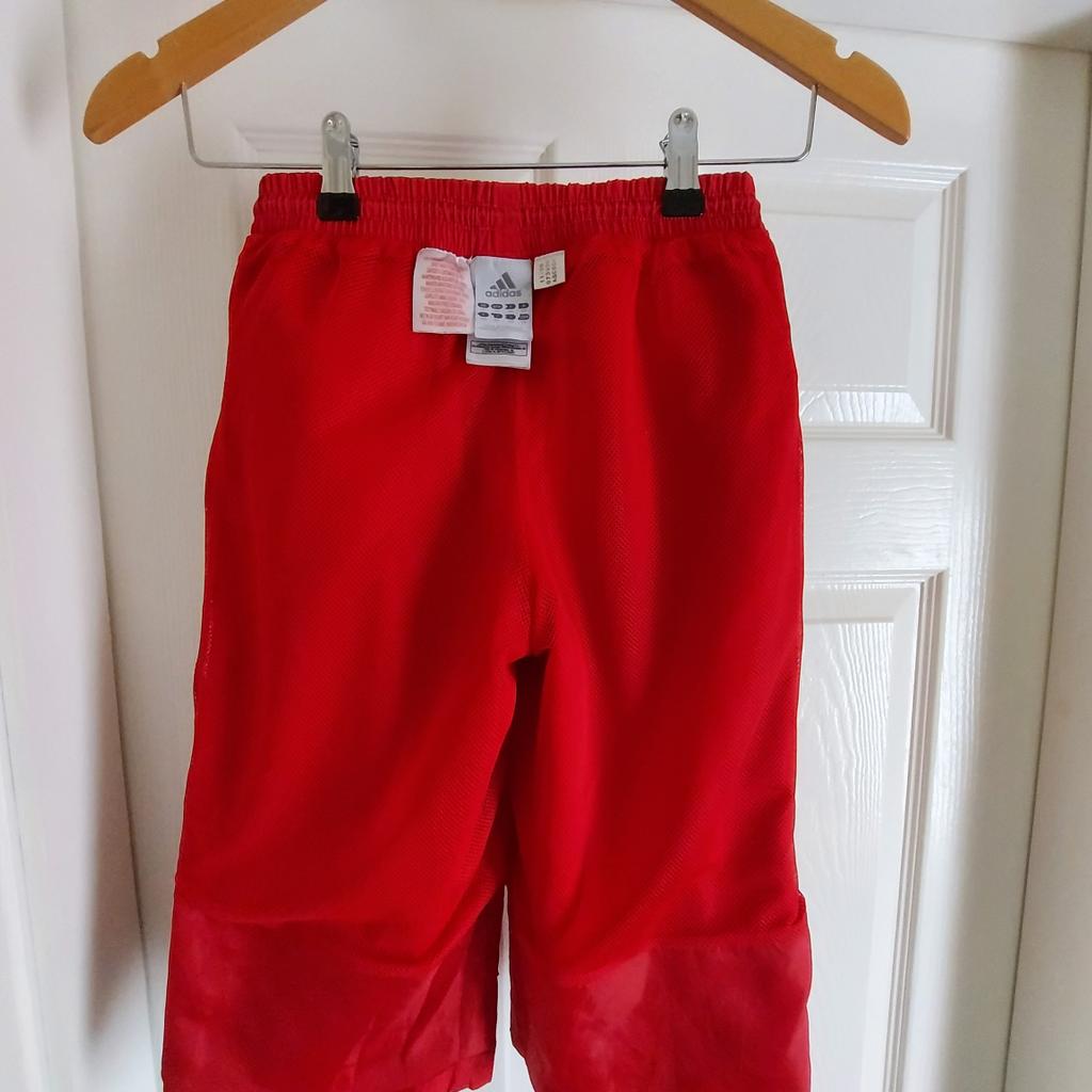 Breeches “Adidas” Red Colour Good condition

The Brand With The 3 Stripes

Actual size: cm

Length: 55 cm measurements from waist front

Length: 58 cm measurements from waist back

Length: 56 cm measurements from waist side

Volume Waist: 56 cm - 68 cm

Volume Hips: 75 cm - 80 cm

Size: 22” ( UK )
Eur 128 cm,USA XS

Shell: 65 % Polyester
 35 % Cotton

Lining: 100 % Polyester

Made in Cambodia