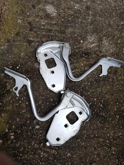 Vehicles West Midlands Birmingham - Photos for ford ka mk2 bonnet hinges genuine