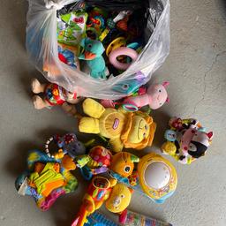 Bag full 
Projector
Cow
Teddy etc etc 
Cash on collection from NN9 6TE 
No Offers Thanks