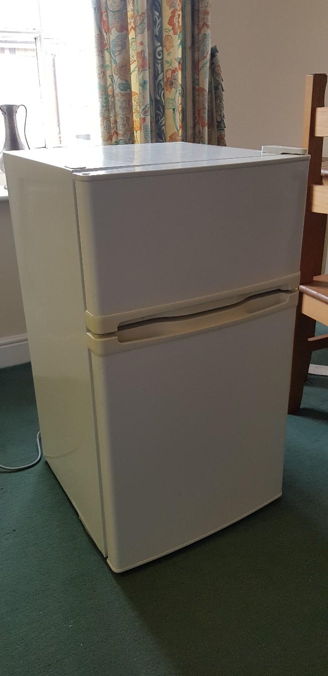 fridge freezer washing machine in Wakefield für 50,00 £ zum Verkauf