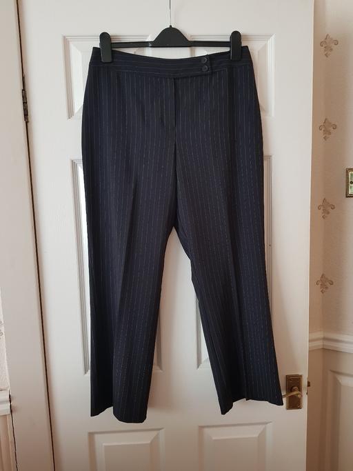 Buy & Sell Lancashire Blackpool - Photos for Black pin stripe trousers size 14