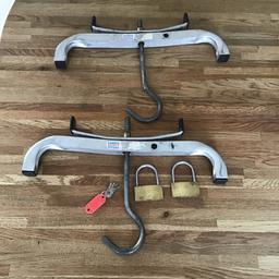 Ladder clamps and locks good condition collection only