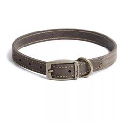 Barbour Leather Dog Collar Brown New Size Large. Condition is "New". Dispatched with Royal Mail 2nd Class.

The Barbour Leather Dog Collar is a luxurious accessory for your four legged friend crafted in real leather with aged brass effect metal fittings and durable contrast top stitching. Subtly embossed Barbour branding. It's available in a range of sizes and colours to suit most breeds, and is perfectly complemented by the Barbour Leather Dog Lead.
100% Real Leather
Made in the UK

Size: L
