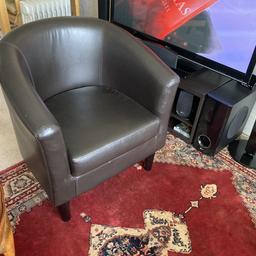 Tub chair in good condition, ideal space saver.