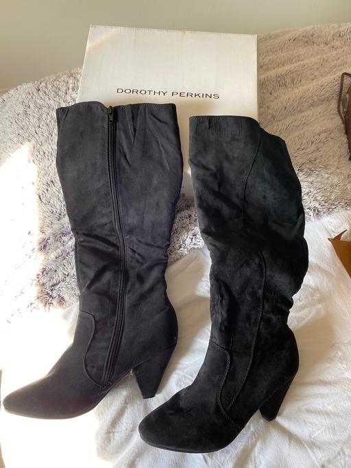 Buy & Sell West Midlands Dudley - Photos for Black suede knee boots