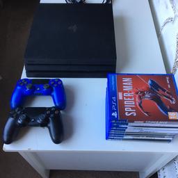 PS4 pro 1tb with 2 controllers various games
Really good condition
Grab a bargain.
Collection from hove