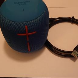 ue wonderboom Bluetooth speaker perfect working condition with charging cable