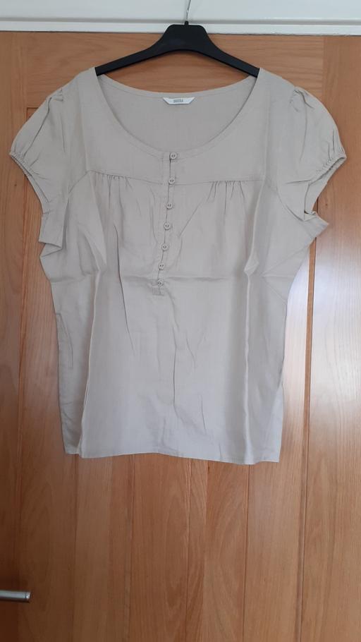 Buy & Sell West Midlands Dudley - Photos for Ladies top