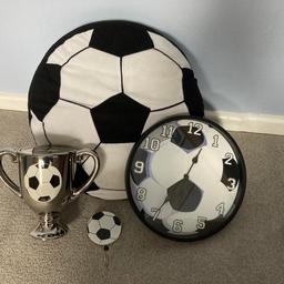 Football theme:
Clock,
Pillow
Wall hook
Trophy money box
Light shade