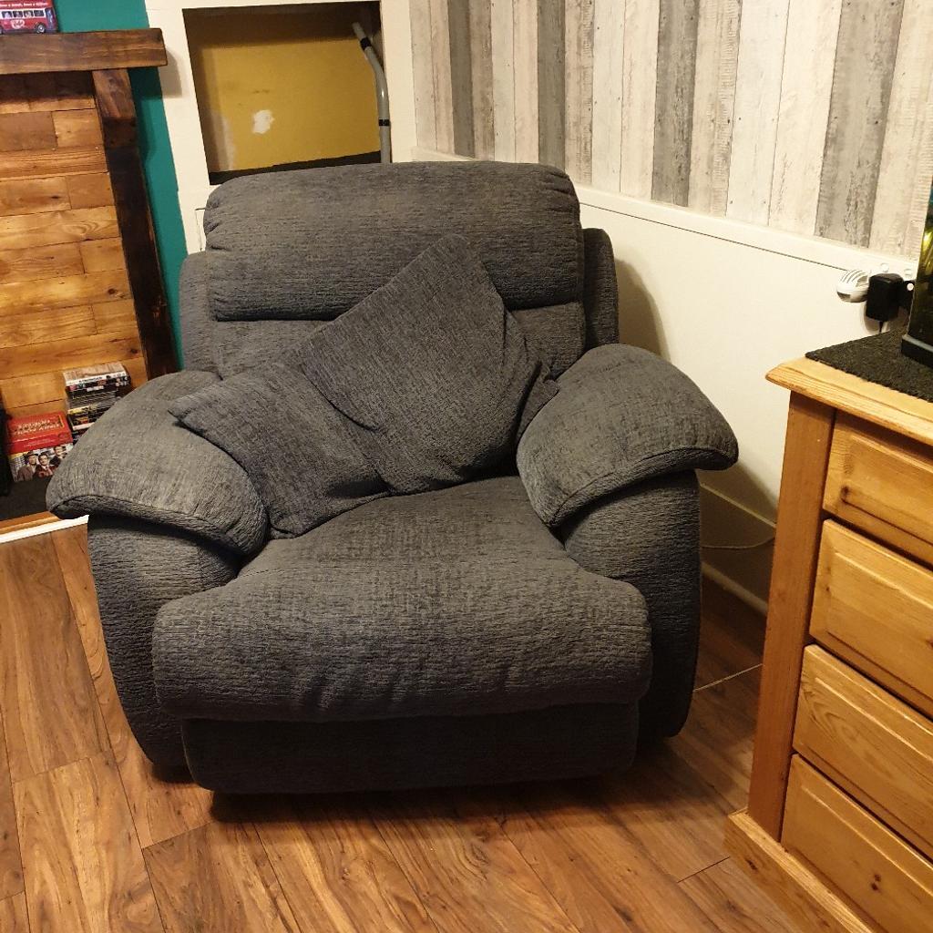 3 SEATER & CHAIR in ME7 Gillingham for £75.00 for sale Shpock
