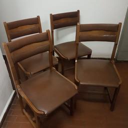 4 sedie vintage.
Condizioni da foto
Prezzo per tutte e 4!