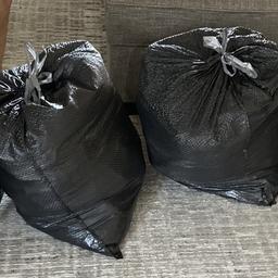 CLOSET CLEAN OUT!!!! $60 per trash bag 
Variety of 
large, medium and small sizes
 activewear 
dresses 
shirts 
jeans 
tank tops
Shoes
Sweaters/ cardigans