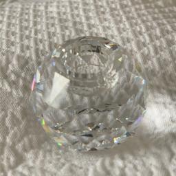 Swarowski kristall

Liten ljusstake
Ca 4 cm i diameter och 3.5 cm hög

Märkt undertill med den vita svanen- äkta vara
Finns i Solna

Säljes billigt då jag bara har en stycken.

Kan skicka mot ersättning för porto