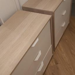 Selling Two sets of these ikea chest of drawers in white and lymed oak effect.

3 drawers on each set. minor ware and tear but fully functioning and sturdy.

Collection ONLY from E3 BOW.
Price £40!! OFFER is for BOTH SETS!!

If you wish for more images pls let me know.