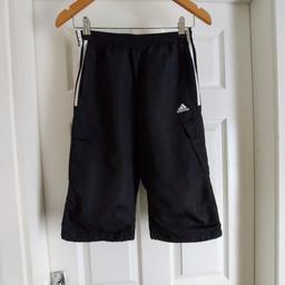 Breeches “Adidas” Clima 365 Clima Proof Black Colour
Good Condition

Actual size: cm

Length: 58 cm measurements from hips front

Length: 60 cm measurements from hips back

Length: 57 cm measurements from hips side

Volume Waist: 65 cm - 80 cm

Volume Hips: 80 cm - 85 cm

Size: 24” ( UK ) Eur 140 cm,
US S

Shell: 100 % Polyester

Lining: 100 % Polyester

Made in Thailand