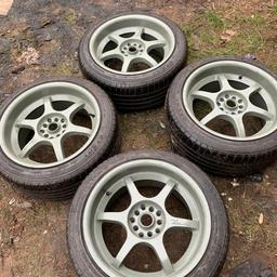Subaru Wheels Mint Genuine Drifz

225/45/17


Please inspect pics


17” alloys


These are wide wheels


Original wheels


No kerb marks at all


Just need a clean


17.5 et35


The rubber is virtually brand new



Collection only

£340