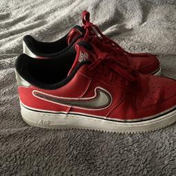 Good condition size 9