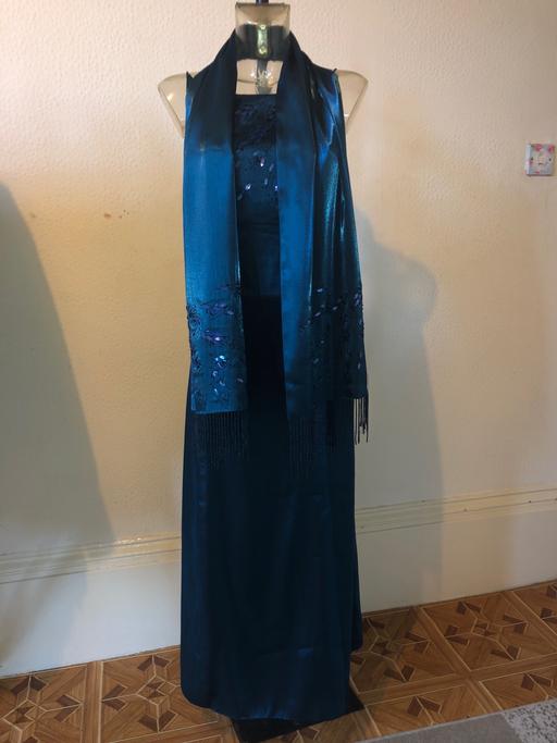 Buy & Sell Merseyside Sefton - Photos for Size 12 Beaded Début Gown Dress & shawl