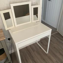 IKEA dressing table/ desk with mirror
Can be used as desk or dressing table .
Comes with mirror and chair that swivels and can be listed up and down.
Was used as dressing table

From pet and smoke free home . Collection s36 2af or can deliver for free up to 5 miles