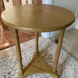 Small Table 
Light Wood 
Collection Only Kingswinford