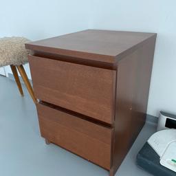 Ikea Malm Kommode mit 2 Schubladen, braun, Eschenfurnier, 40 x 55 cm,
NP: EUR 49,99, Neuwertig ohne Beschädigungen oder Macken !