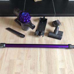 Dyson V6 
Spares Or Repairs - Works But Doesn’t hold Charge 
As Seen In Photo
Small Crack Pictured
£10.00
Collection Kegworth DE74 ASAP