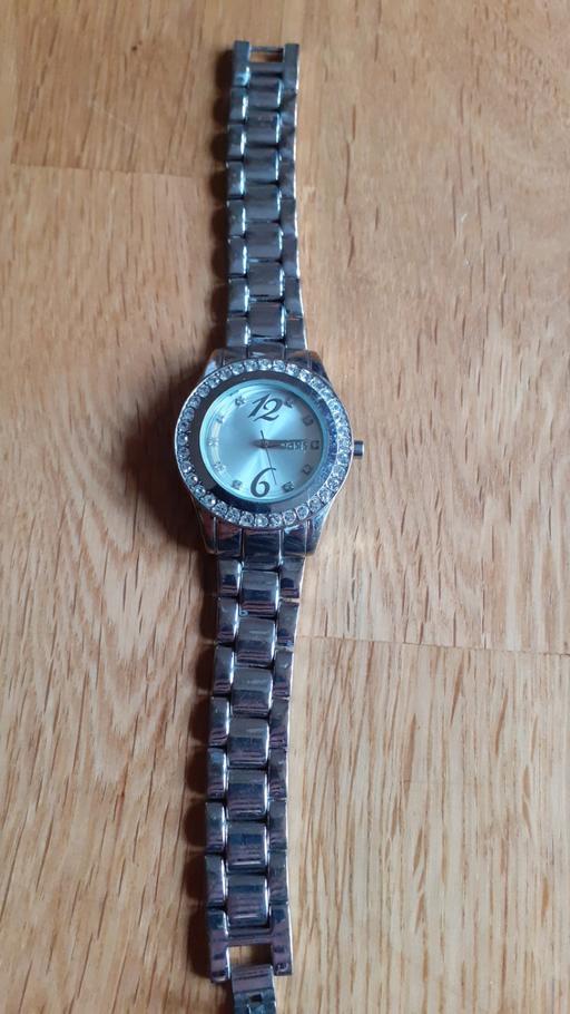 Buy & Sell Worcestershire Redditch - Photos for ladies watch