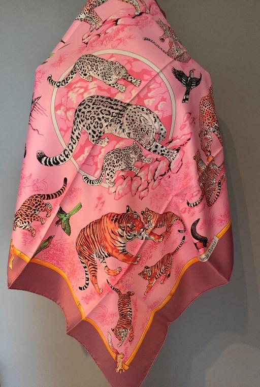 Buy & Sell Bracknell Forest Binfield - RG42 - Photos for HERMES Pink Tendresse Feline Silk Scarf