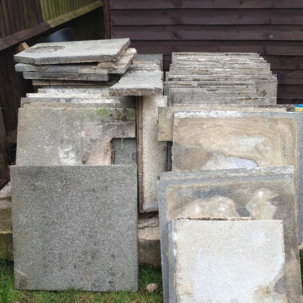 600mm by 600mm by 35mm Grey Paving Slabs in KT10 Elmbridge für gratis