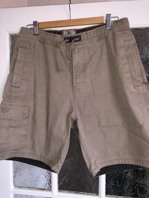 Buy & Sell South East London Crook Log - South East London - Photos for Mens Fat Face Cargo Shorts Size 32