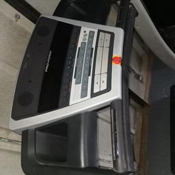 Treadmill with incline.

Fault: slows down for half a second intermittently unsure on fault might just need cleaning inside as not used for a while.

Screen works, links up with aux for speakers on the screen.