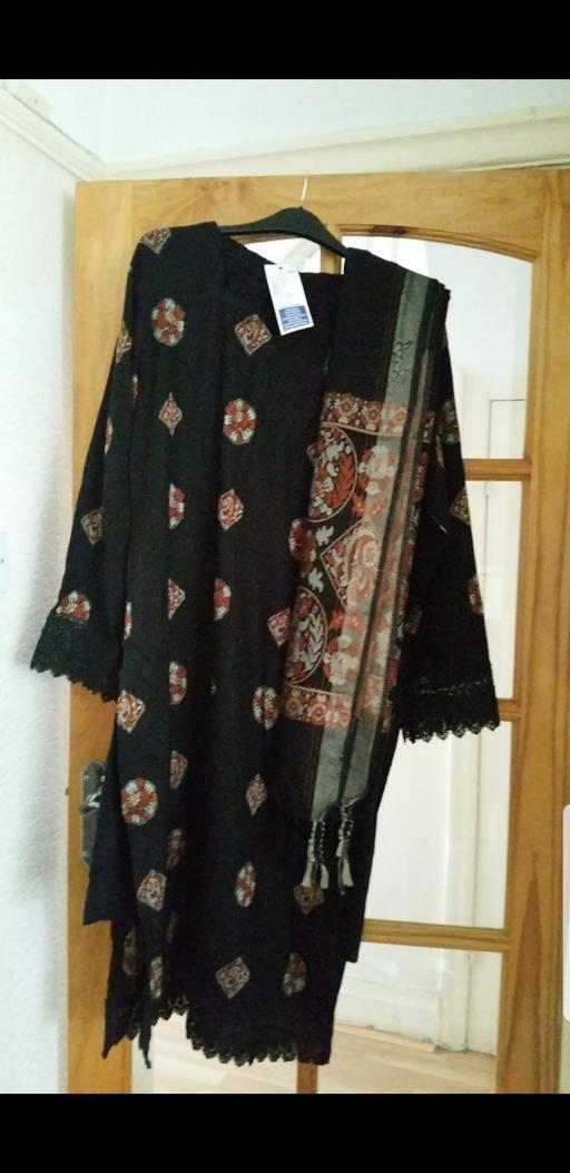 Buy & Sell Greater Manchester Manchester - Photos for XL Womans Salwar Kameez and Dupatta