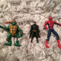 3 various small figures - Spider-Man, Batman and Turtle 
Played with condition 
Can post if postage costs are paid