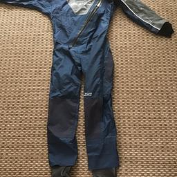 Men’s Dry Suit 
Small to Medium 
No holes or leaks only used a few times
