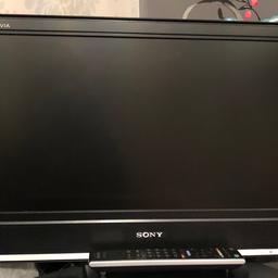 This is a Sony 20 inch tv in perfect working order.
Excellent condition with remote.
Built in freeview.
NO stand so suitable for wall mounting only.
Serious buyers only please.
No time wasters & no silly offers.
Pick up only & cash on collection.
Any questions please message me
Thankyou x