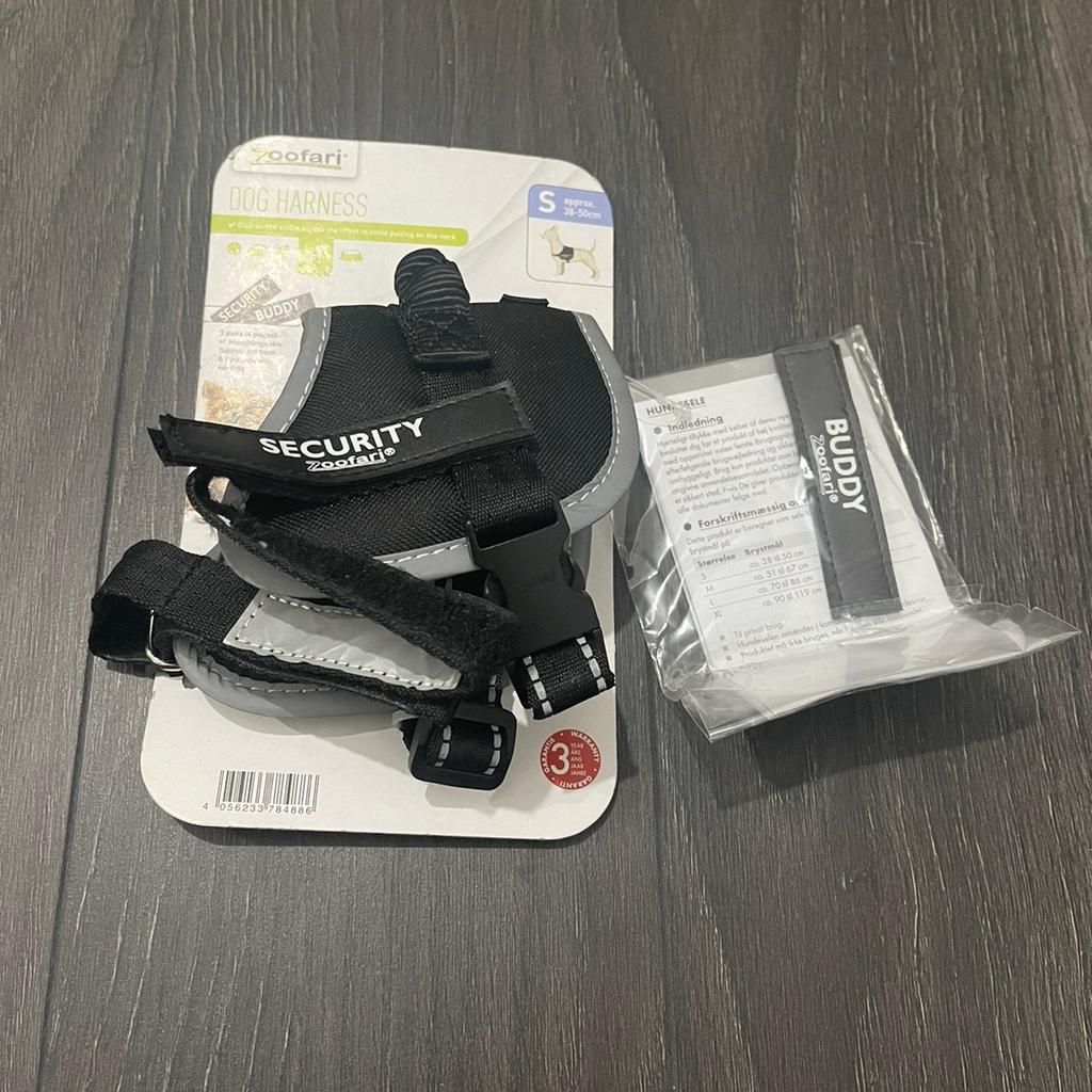 Zoofari Dog Harness in SE5 Southwark for £6.00 for sale Shpock