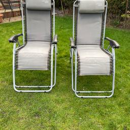 Excellent quality
Sit or lay
Good used condition a few marks and some sun fading but still good
Retail £80 each
Collection Scrooby