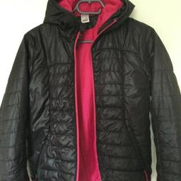 Girl Decathlon lightweight jacket,13/14 years, in good clean condition.
Ideal for Spring/ Summer/early Autumn
Please see pictures as form part of the description.Sold as seen from smoke/pet free home.Cash on collection or can be posted for payment with Paypal...(pay a friend or someone you trust....)