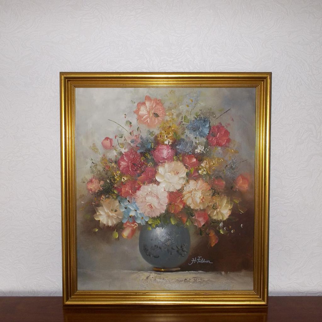 Nice original oil painting on canvas contained within 21 x 18 gilt frame, in very good condition. Artist is H Feldner, cost of painting was £190 when purchased.