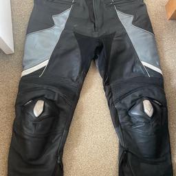 Frank Thomas Motorcycle Leathers 
UK Size 16 
EUR 42

Leathers are in very good condition only worn a handful of times being a pilly. Looking to sell due to losing weight. 

Collection from B63 area. 
Happy to deliver if close by. 
Open to offers. ￼