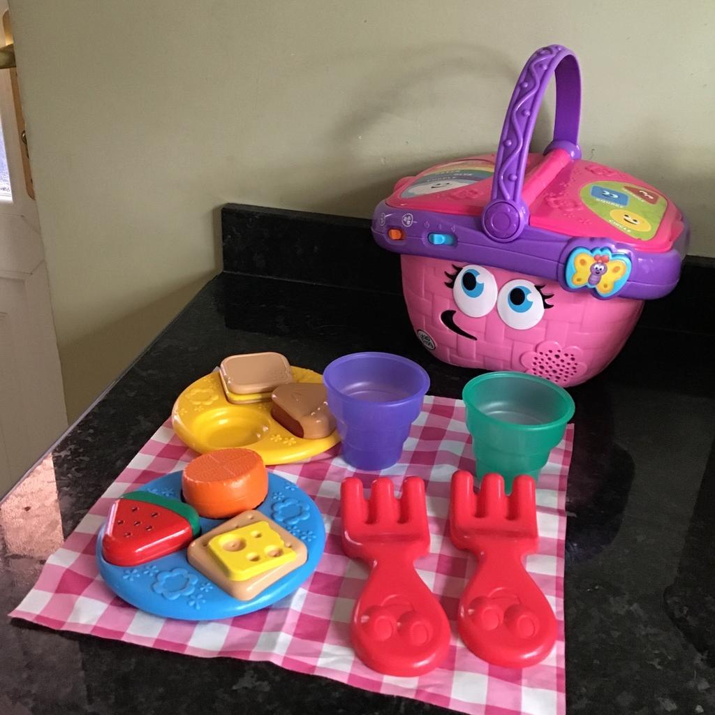 Leapfrog Talking Picnic Basket in North West Leicestershire for £5.00