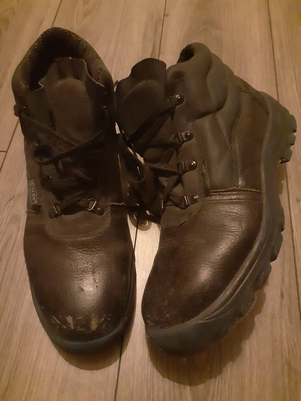 Safety boots in B65 Dudley für 5,00 £ zum Verkauf Shpock DE
