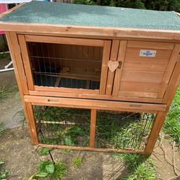 Rabbit cage with Run the run does have a top
The cage could do with some TLC
Collection only