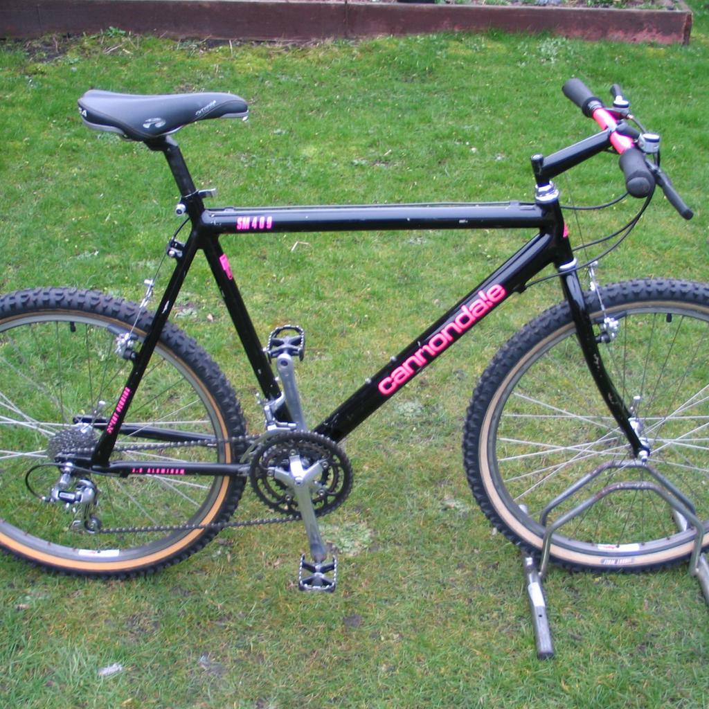 Retro cannondale SM400 mountain bike in WV10 Wolverhampton for