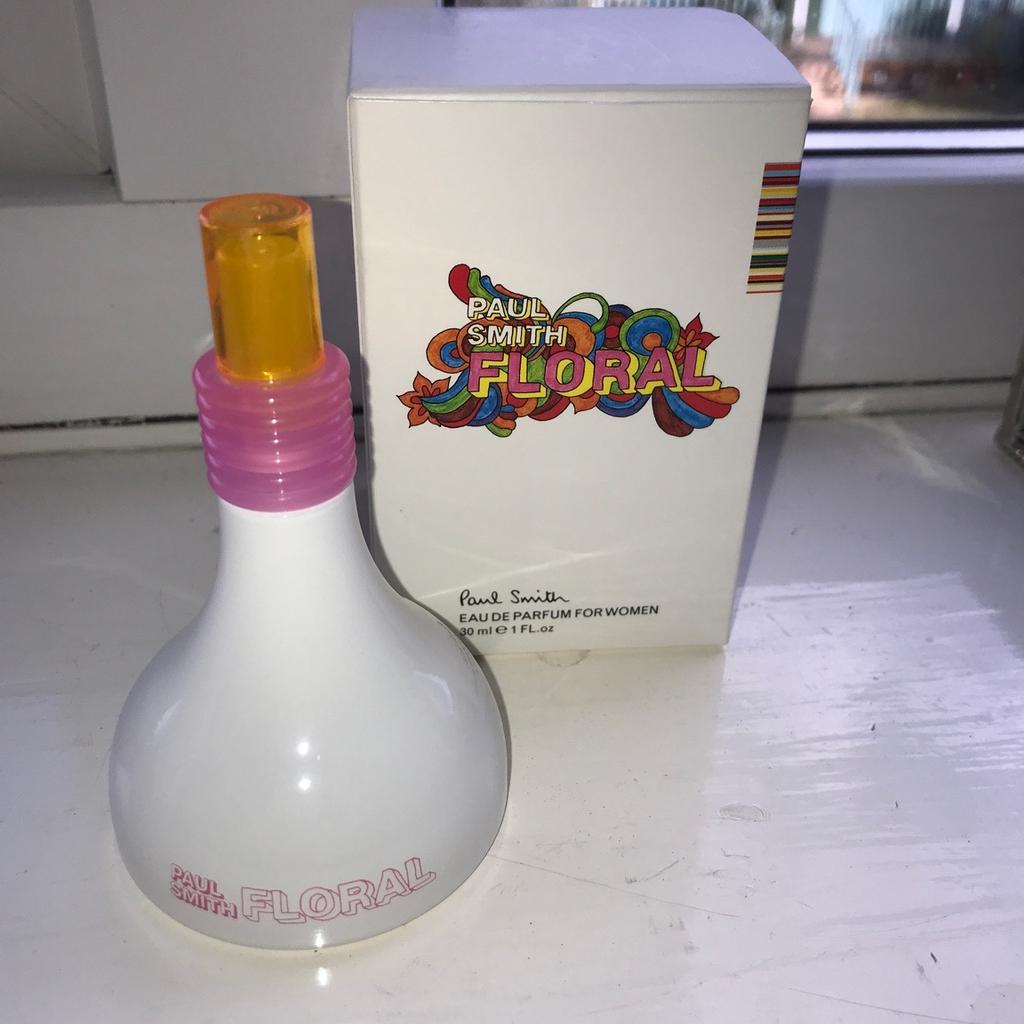 Paul smith cheap floral perfume