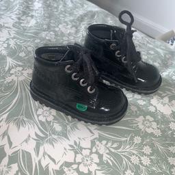 Black painted leather infant size 6 kickers. Please note, no original box.
Small scratch to left boot but hardly noticeable please see photos. 
Smoke and pet free home
