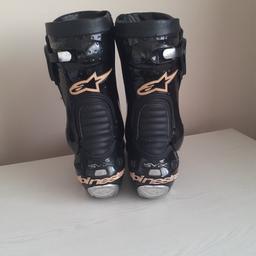 uesd condition uk size 9/5  size 10 asking £25  collection from erdington b23