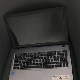 ASUS R540S 4GB Laptop

Wurde nur selten benutzt!

Ist bereits auf Werkeinstellungen zurückgesetzt!

Mit original Netzwerkkabel und eine Hama Laptoptasche zu verkaufen!